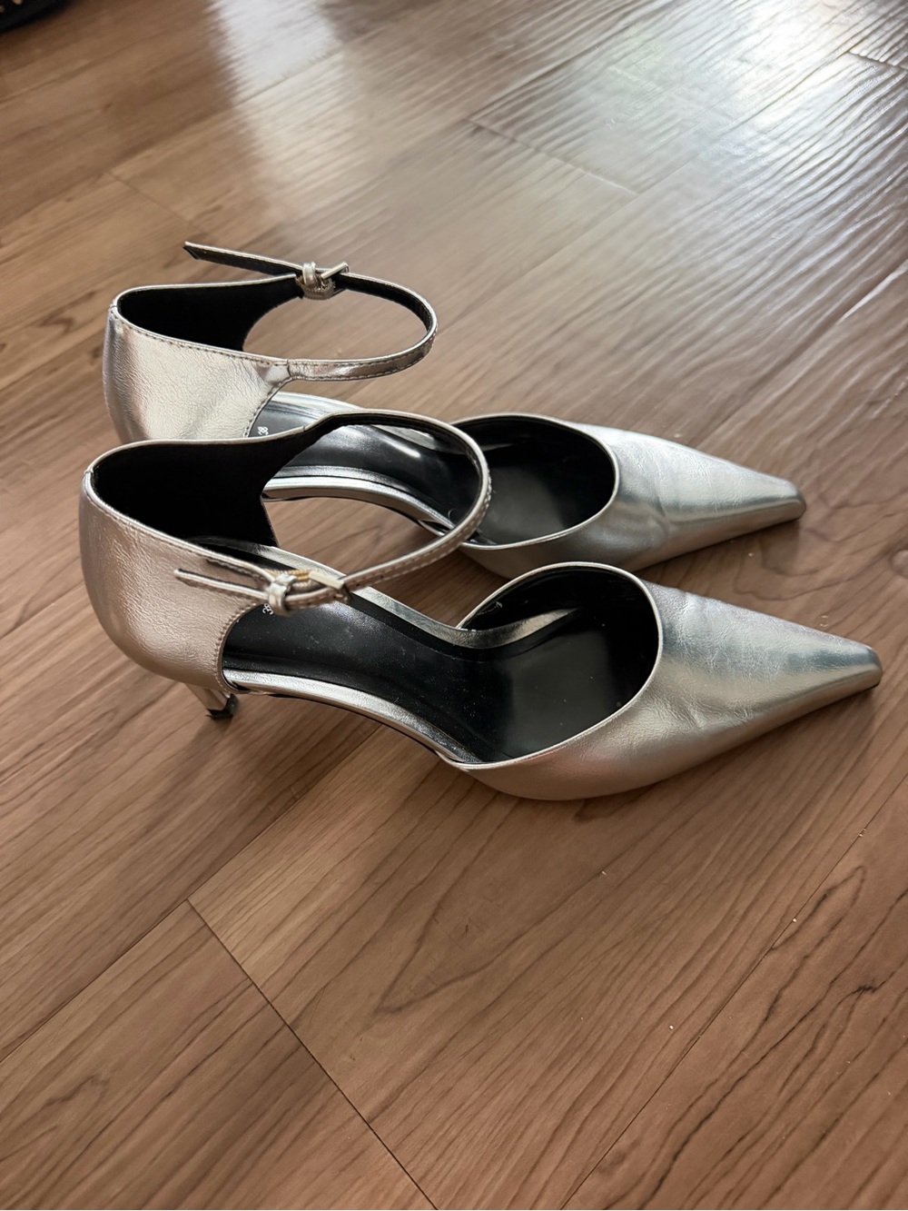 Zara Metallic Silver Pointed Toe Ankle Strap Pumps Women’s Sz 38 | US 8-8.5 EUC - Picture 2 of 6